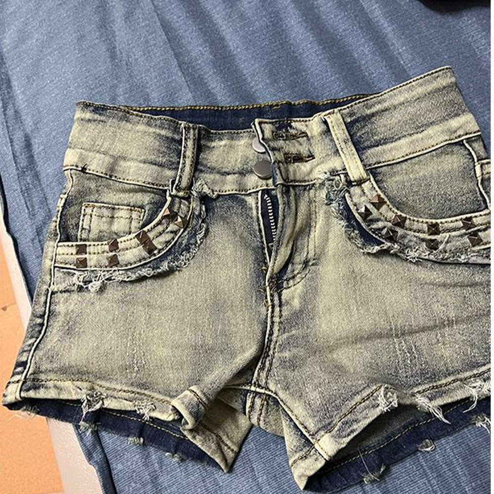 Street Fashion Girl - Retroy2K American Rivet Shorts Women's Fashion