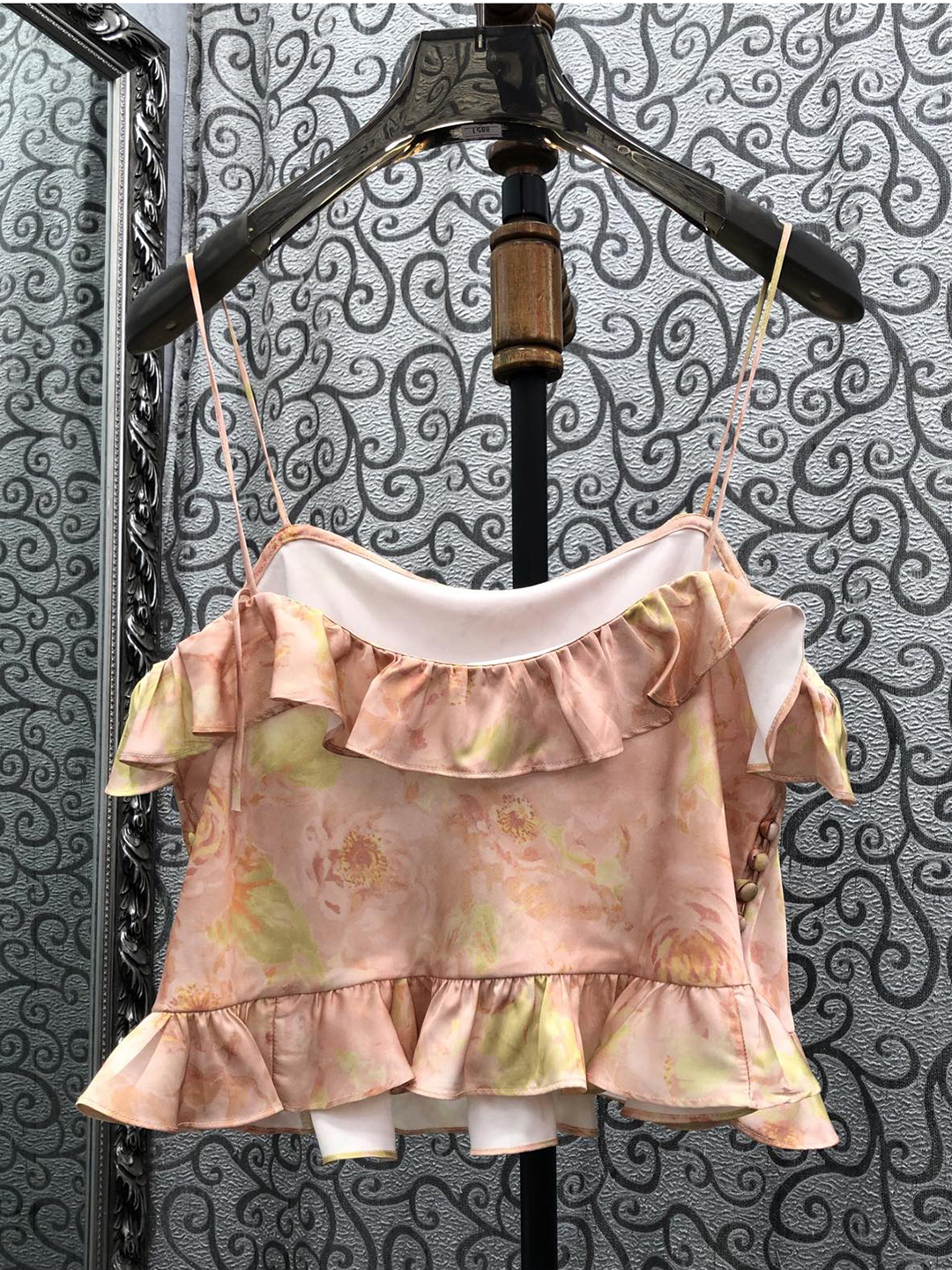 Milan Small Town South Oil Ver - Street Fashion Of Milan reseña y precio