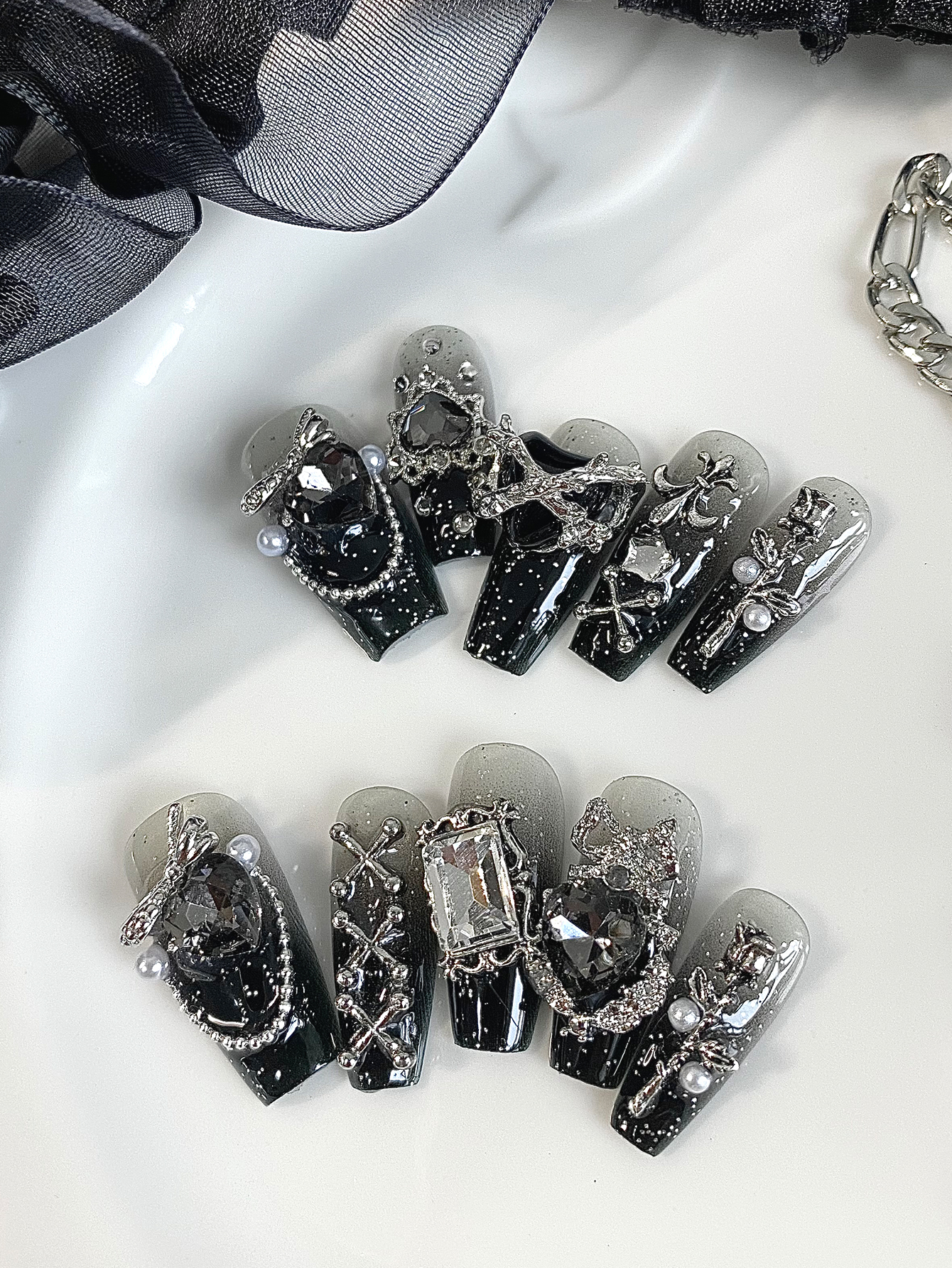 10 Pieces of Heart-Shaped Blac - Street Fashion Photo reseña y precio