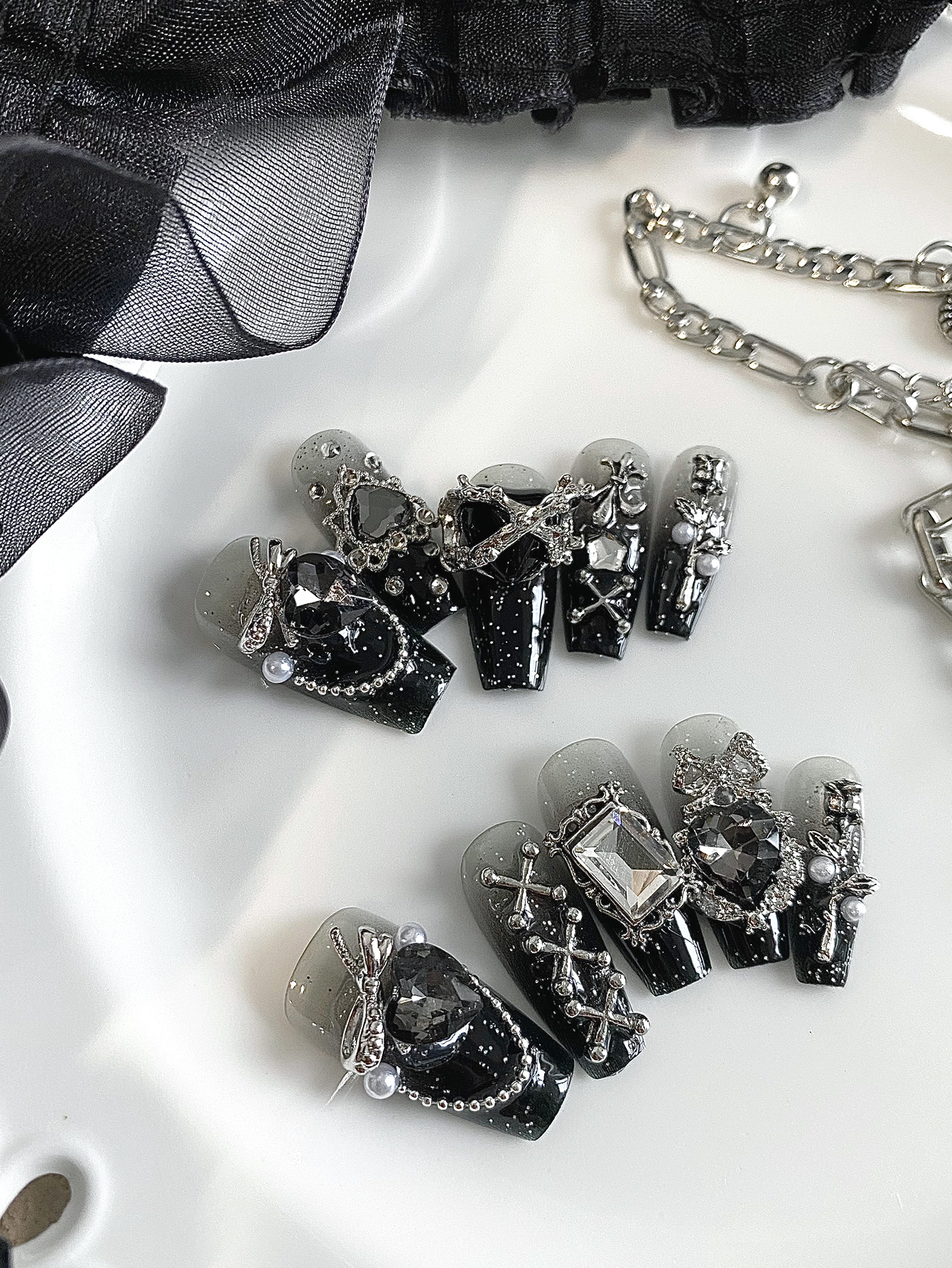 10 Pieces of Heart-Shaped Blac - Street Fashion Photo reseña y precio