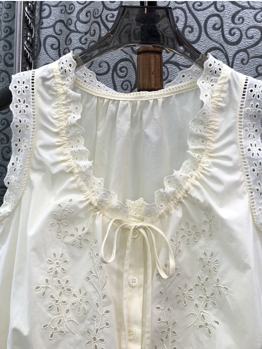 Milan Small Town South Oil Ret - Street Fashion Of Milan reseña y precio